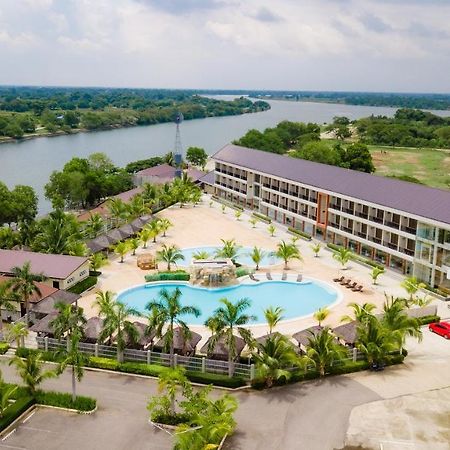 River Palm Hotel And Resort Powered By Cocotel Bugallon 外观 照片