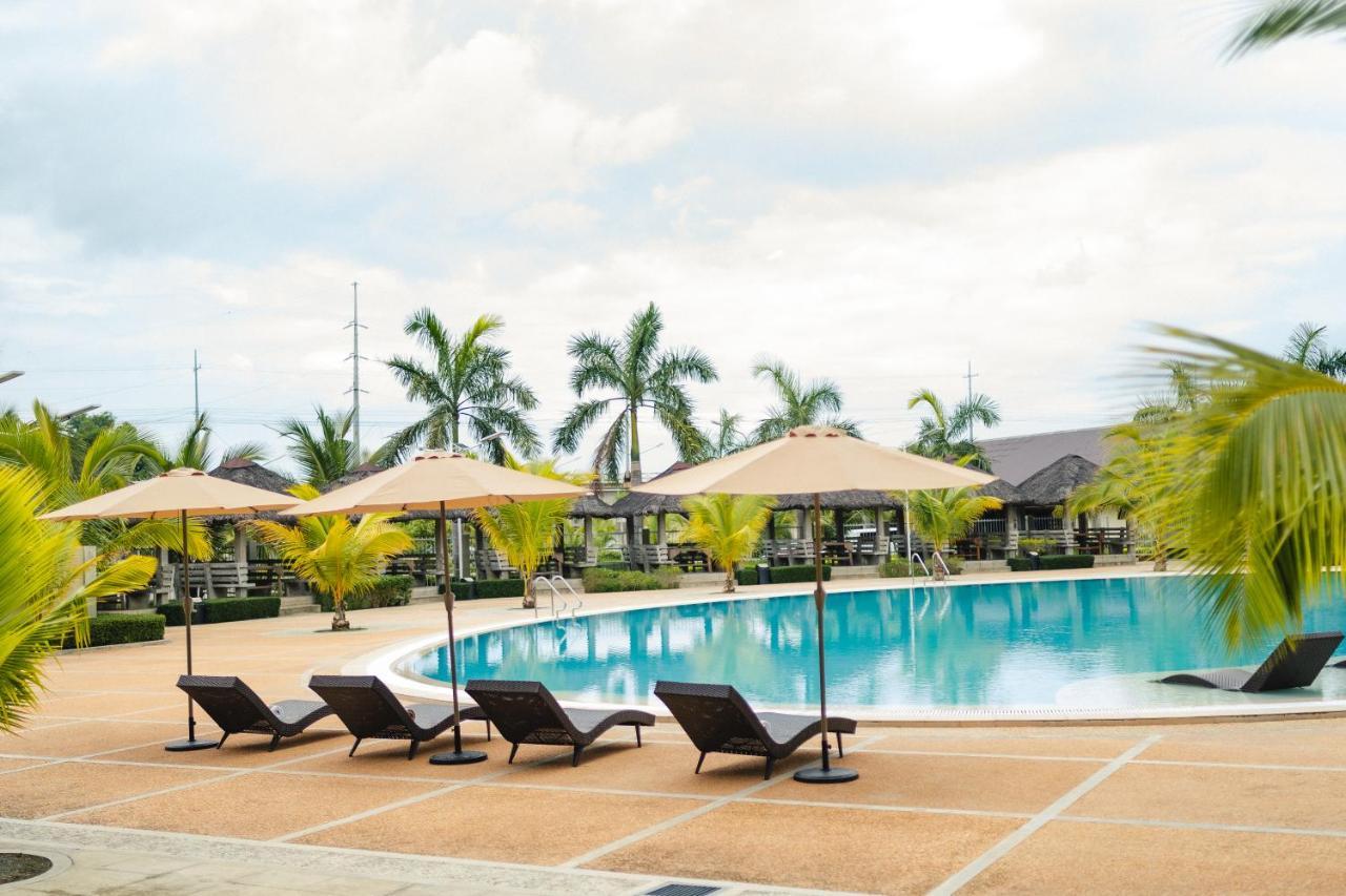 River Palm Hotel And Resort Powered By Cocotel Bugallon 外观 照片